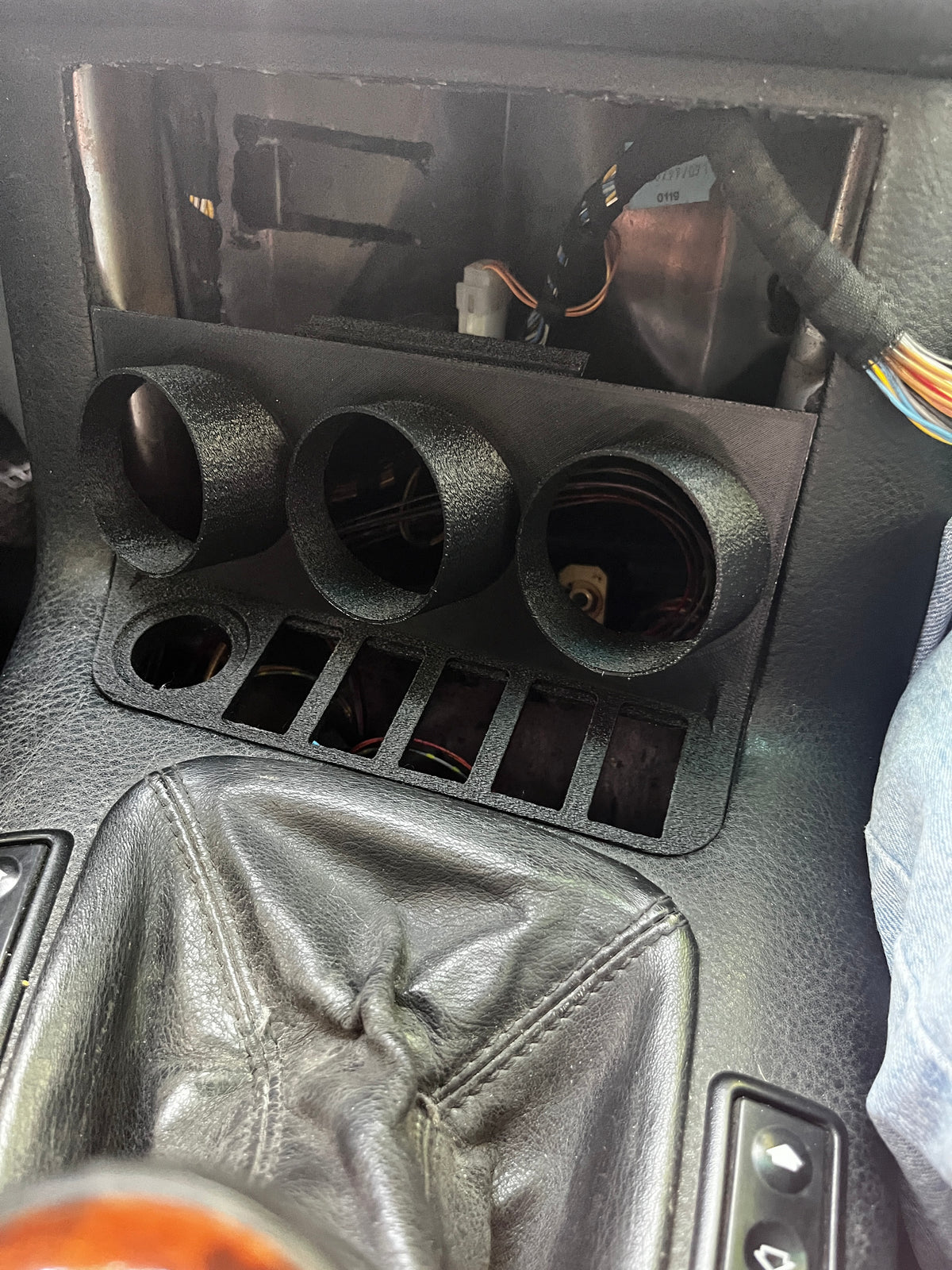 Support 3 manomètres 52 mm BMW E36 en remplacement du vide-poche (vue 4)